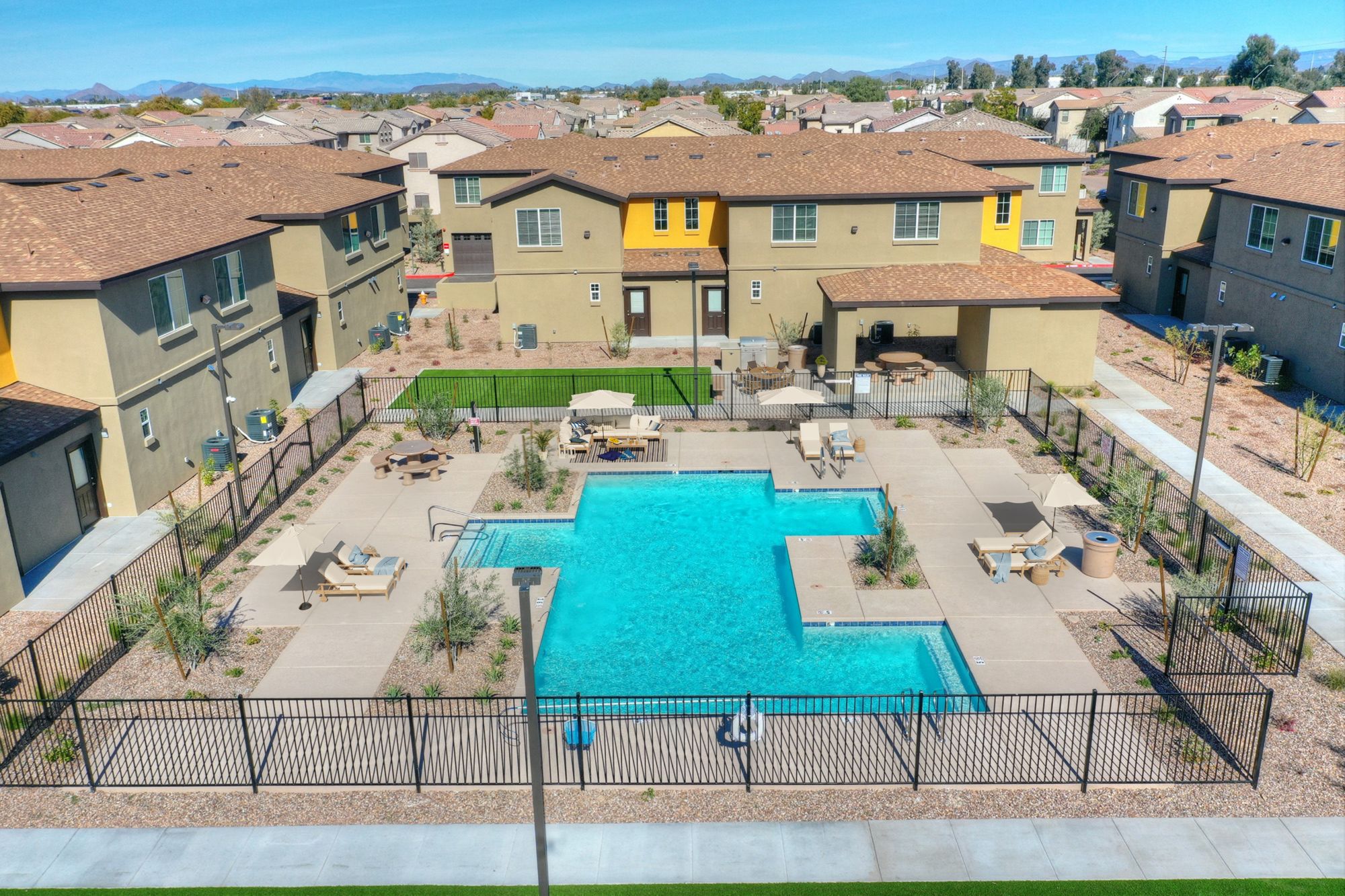 San Vicente Townhomes photo 5